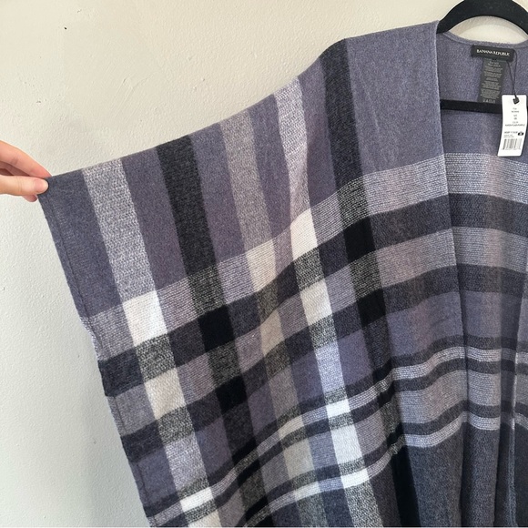 NWT Banana Republic Cashmere Blend Plaid Fringe Wrap One Size - Picture 5 of 8